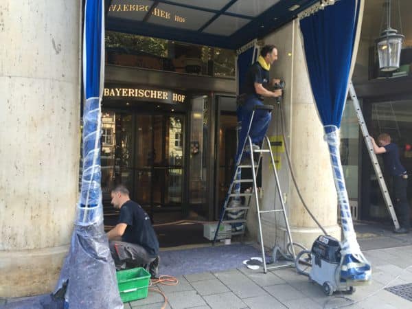 Reinigungs- und Sanierungsarbeiten