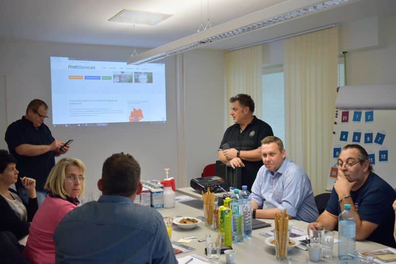 inalit StoneCare Team