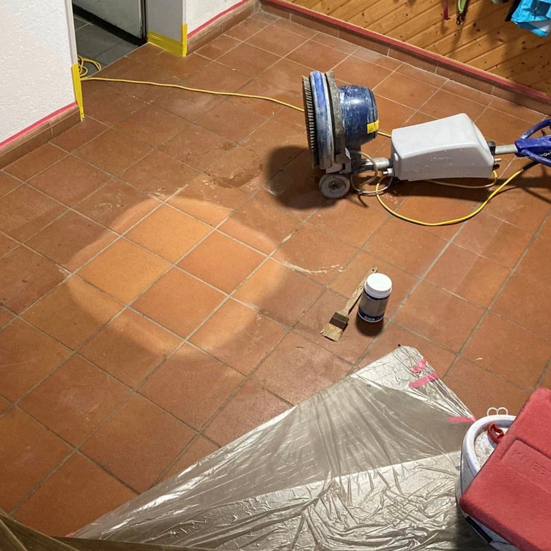 professionelle Cotto-Reinigung