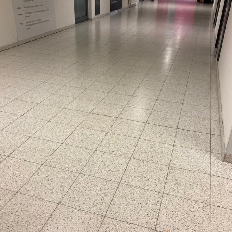nachher Terrazzo reinigen, schleifen