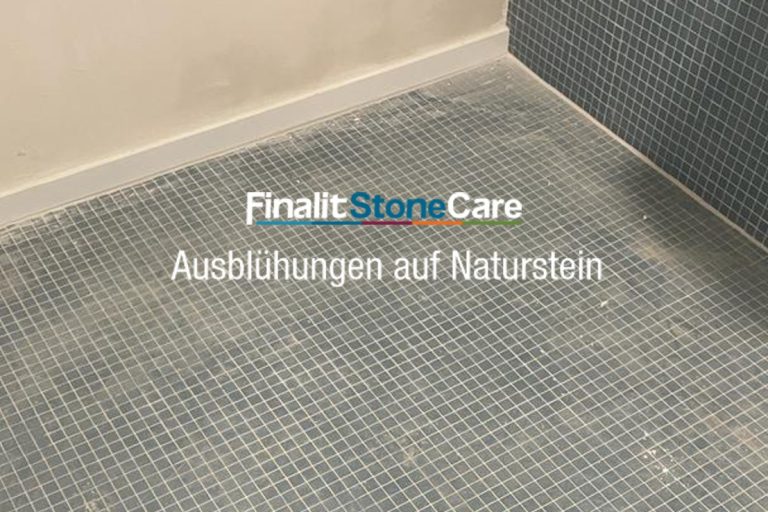 Ausblühungen sind Ablagerungen auf Natursteinflächen